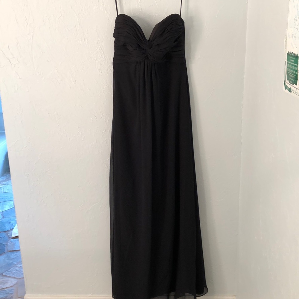 Black long strapless dress